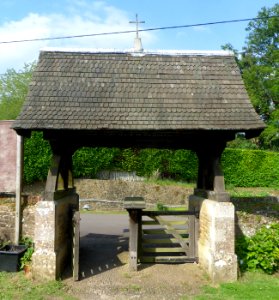 St Nicholas' Church, Peper Harow Park, Peper Harow (May 2014) (Lychgate 2)