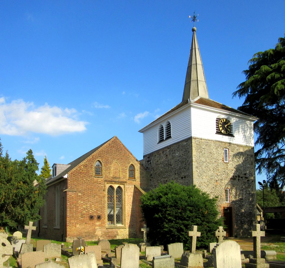St Nicholas' Church, Church Walk, Thames Ditton (NHLE Code 1188441) (June 2015) (6)