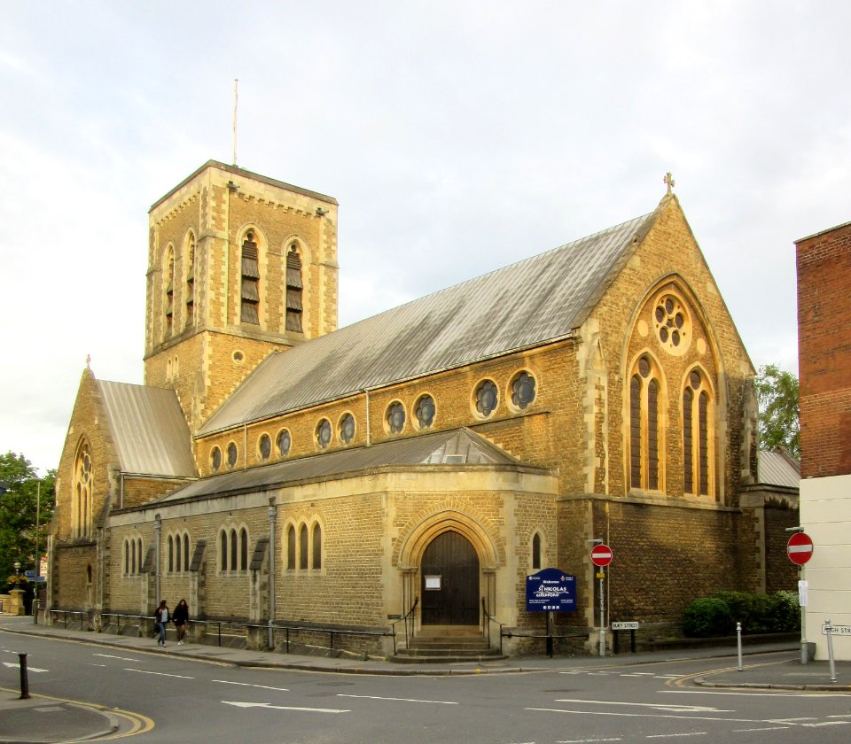 St Nicholas' Church, Bury Street, Guildford (June 2015) (5)