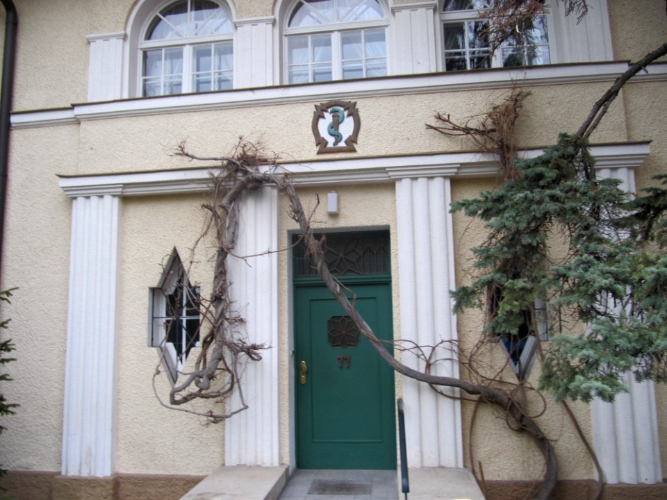 Sperberstraße 77 (Nürnberg Hummelstein) - Eingang