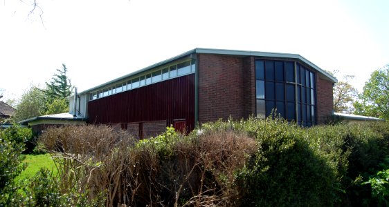 St Matthew's Church, Gregson Avenue, Bridgemary, Gosport (April 2019) (1)