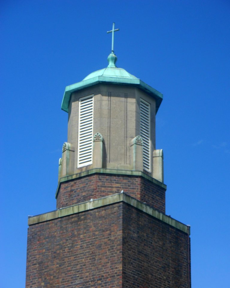 St Michael and All Angels Church, Hempsted Road, Paulsgrove (August 2017) (Lantern)