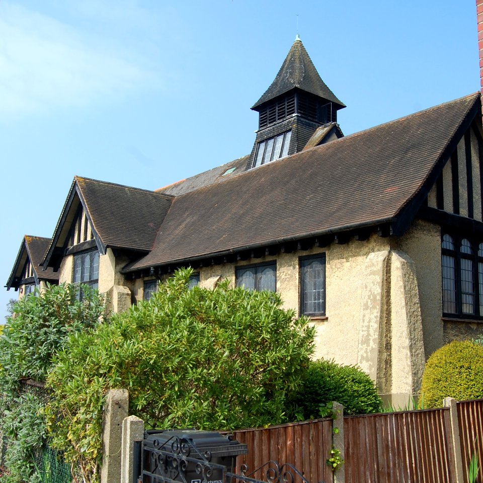 St Nicholas' Church, Battenburg Avenue, Hilsea (March 2019) (1)