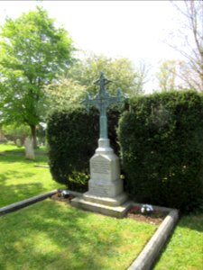 St Mildred's Church, Beatrice Avenue, Whippingham, Isle of Wight (May 2016) (Churchyard) (3)