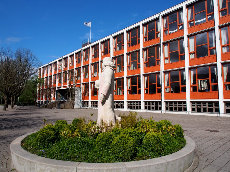 Spinozalyceum, Peter van Anrooystraat 8 pic3