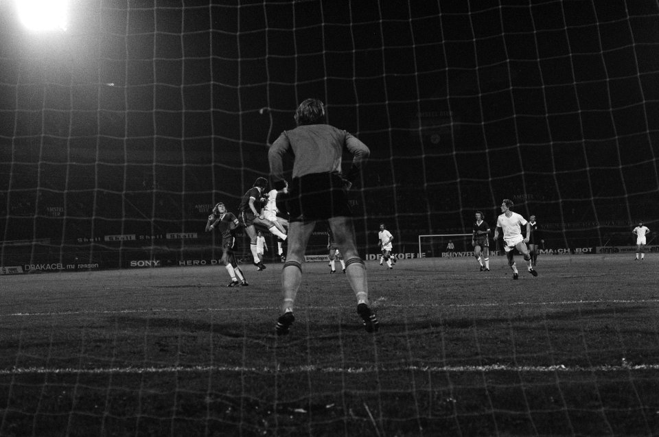 Spelmoment bij het doel, Bestanddeelnr 928-1125