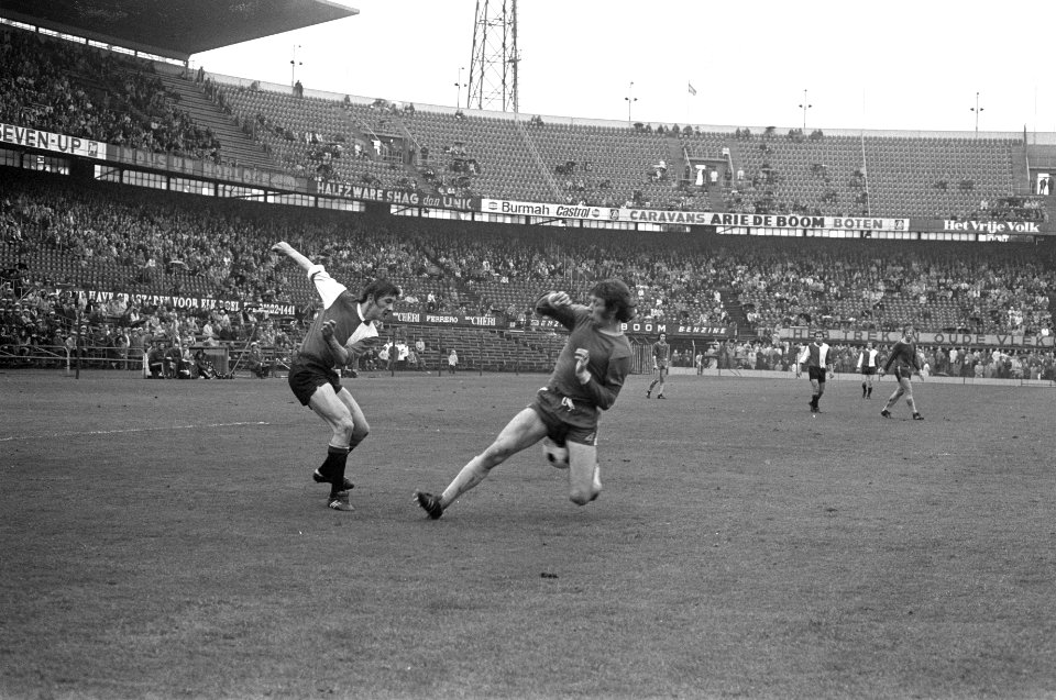 Spelmoment Rechts Aad Mansveld, Bestanddeelnr 925-5671