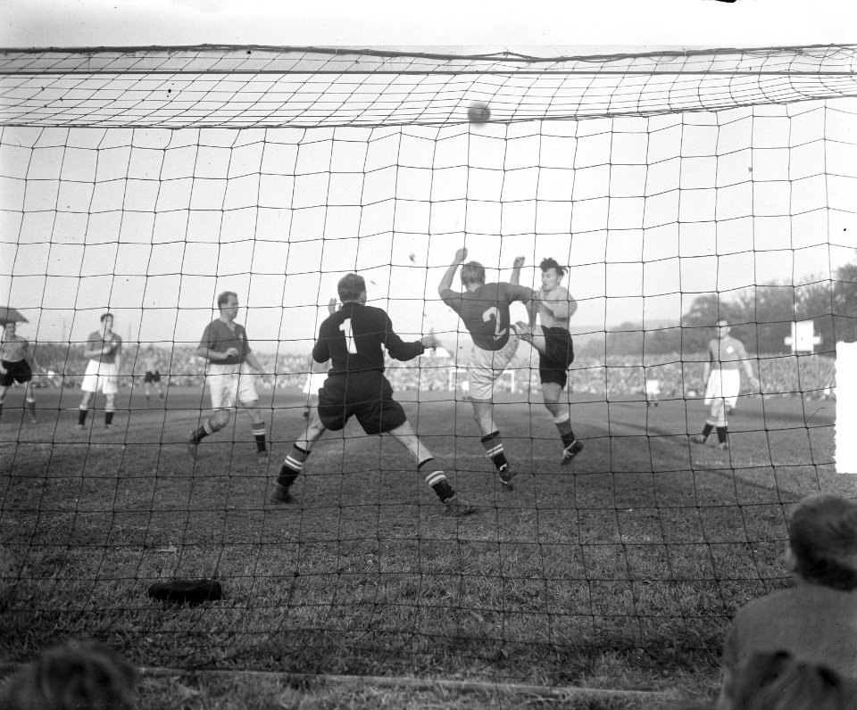 Spelmoment van Zwitsers doel, Bestanddeelnr 904-2474