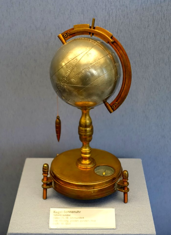 Spheric sundial, probably Italy, 1700s, pewter, brass, wood - Germanisches Nationalmuseum - Nuremberg, Germany - DSC03755