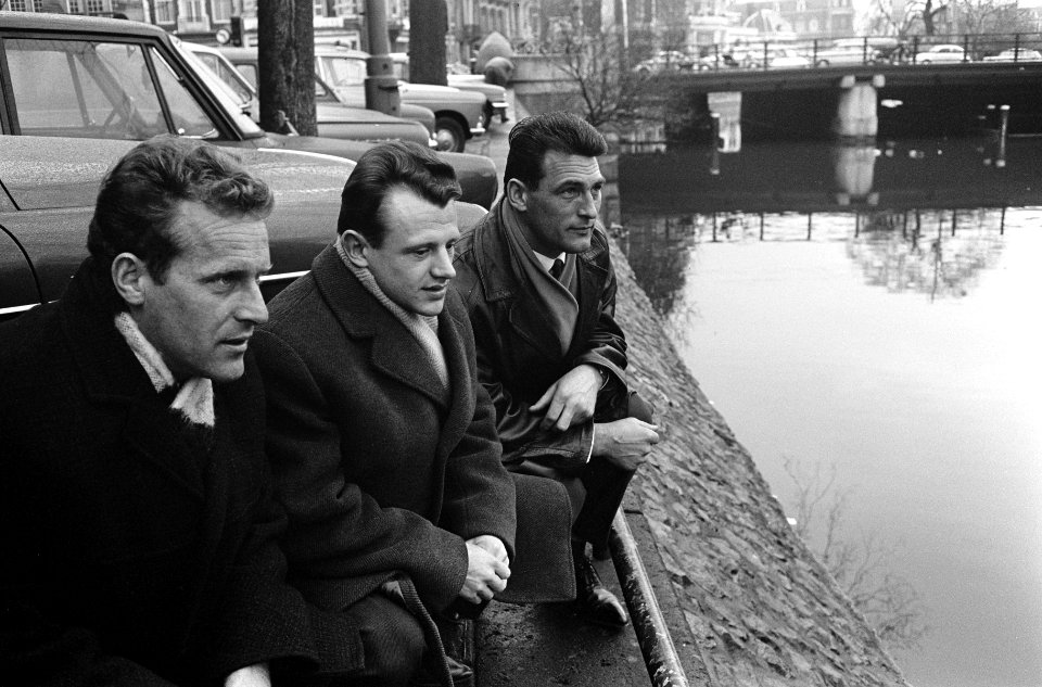 Spelers Vasas Gyor op Schiphol, de spelers sightseeing Amsterdam, Bestanddeelnr 917-4588
