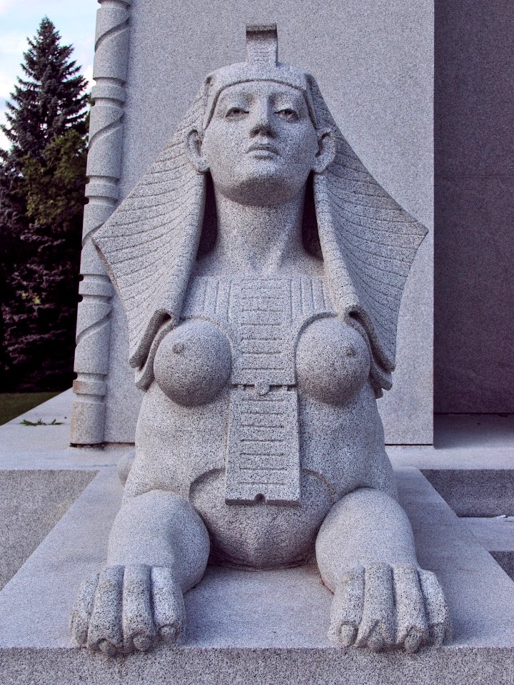 Sphinx, Winter Mausoleum, Allegheny Cemetery, 2015-07-20, 02