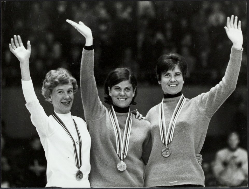 Sport, schaatsen, huldigingen, Kaiser Stien, Bestanddeelnr 135-0774