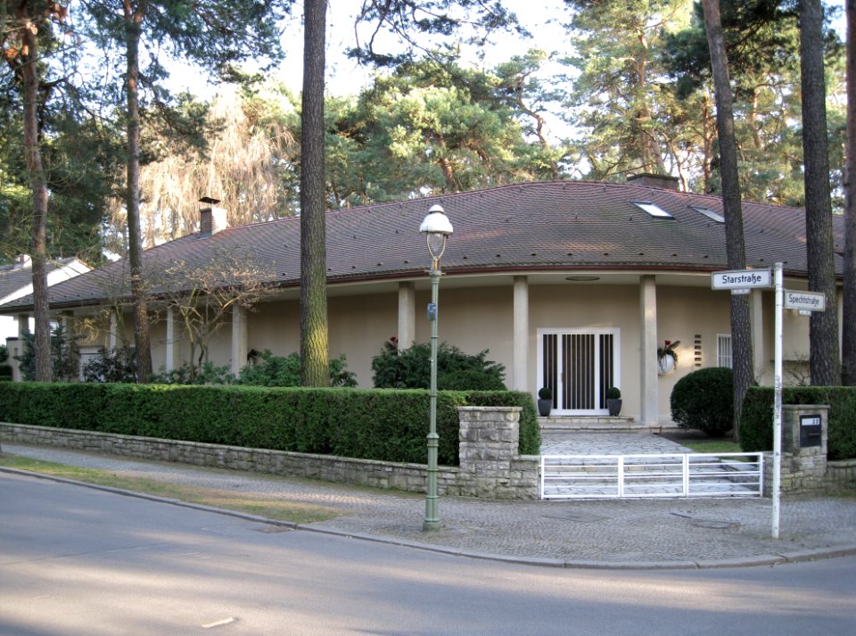 Spechtstraße 21-23Berlin-Dahlem
