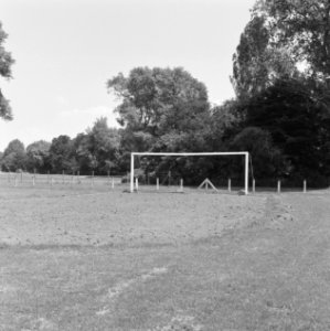 Sport, voetbalvelden, reconstructies, Bestanddeelnr 167-0673