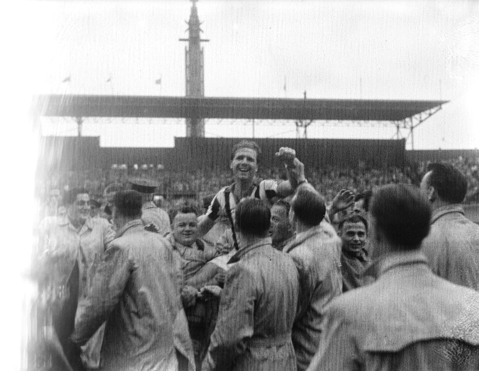 Sport, voetbal, Bestanddeelnr 905-1634