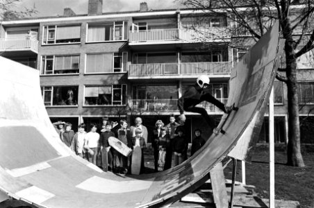 Sport, skateboarden, Bestanddeelnr 930-2153