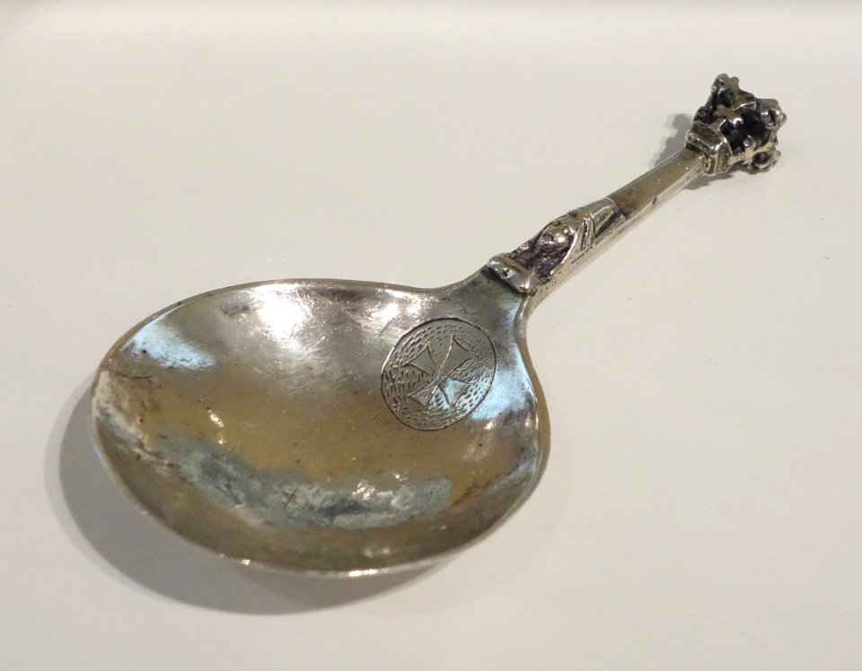 Spoon, Netherlands, 1600s, silver - Brooklyn Museum - DSC09106