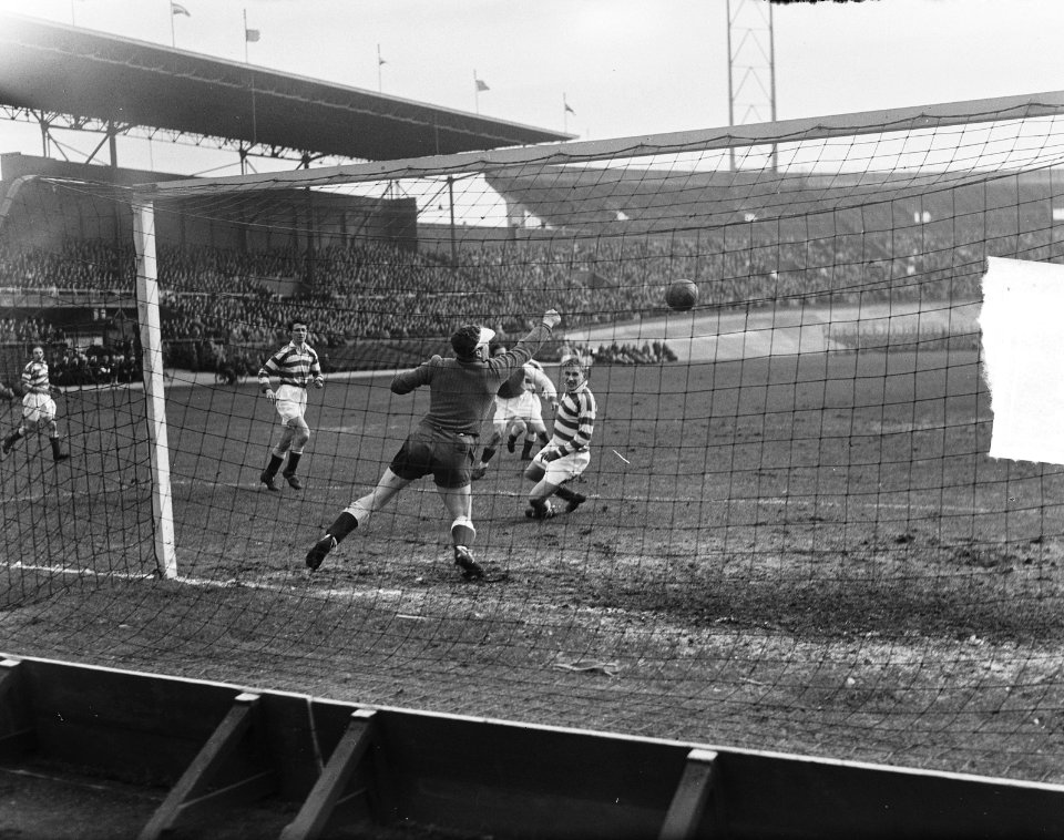 Sport, voetbal, keepers, doelpunten, Bestanddeelnr 904-4550