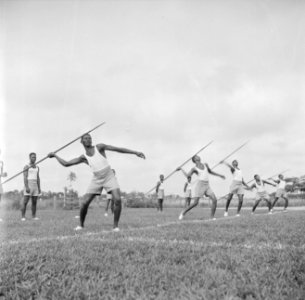Sporten op de Politieschool in Suriname, Bestanddeelnr 252-2365