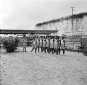 Sporten op de Politieschool in Suriname, Bestanddeelnr 252-2359
