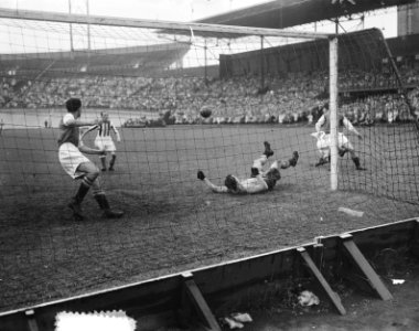 Sport, voetbal, Bestanddeelnr 905-1636