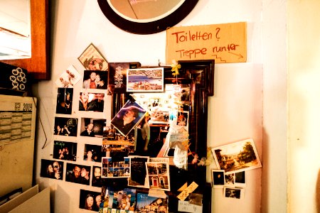 Spiegel an der Wand im Willi in Tübingen 2019