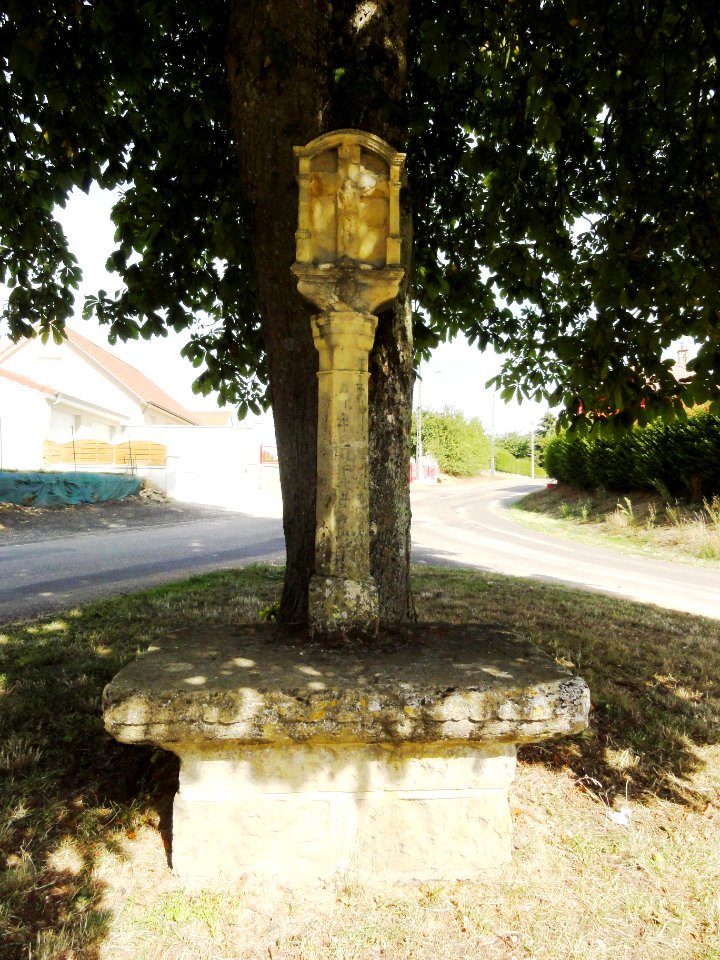 Spincourt (Meuse) croix de chemin