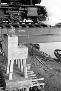 Spoorbrug bij Buggenum in gebruik genomen, Bestanddeelnr 901-1801