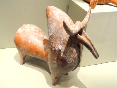 Spouted Zebu Vessel, about 1000 BC, Marlik, Iran, earthenware - Cleveland Museum of Art - DSC08169