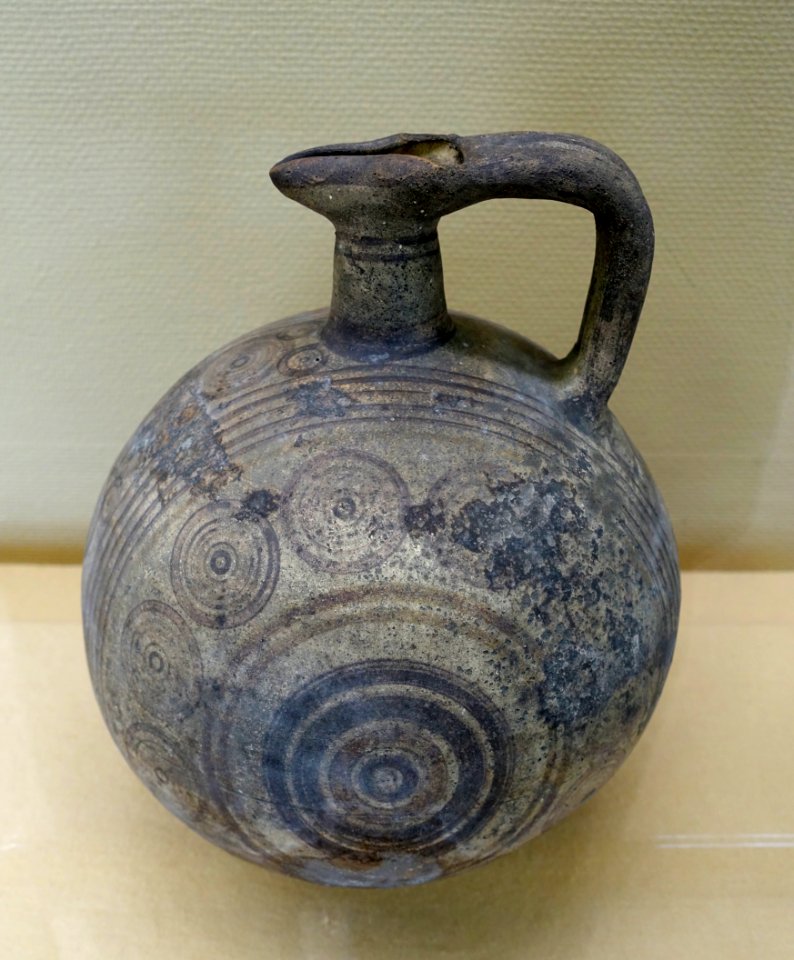 Spouted jug, Cyprus, 7th century BC, ceramic - Hakone Museum of Art - Hakone, Kanagawa, Japan - DSC08289