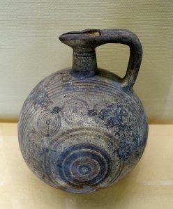Spouted jug, Cyprus, 7th century BC, ceramic - Hakone Museum of Art - Hakone, Kanagawa, Japan - DSC08289