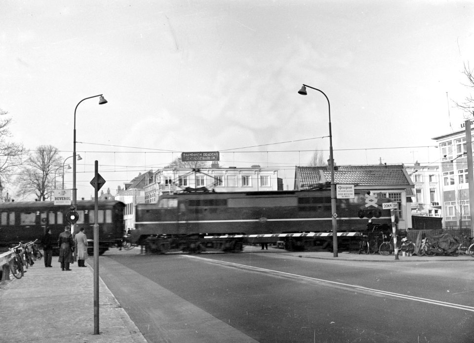 Spoorwegovergang Biltstraat Utrecht - HUA-834805