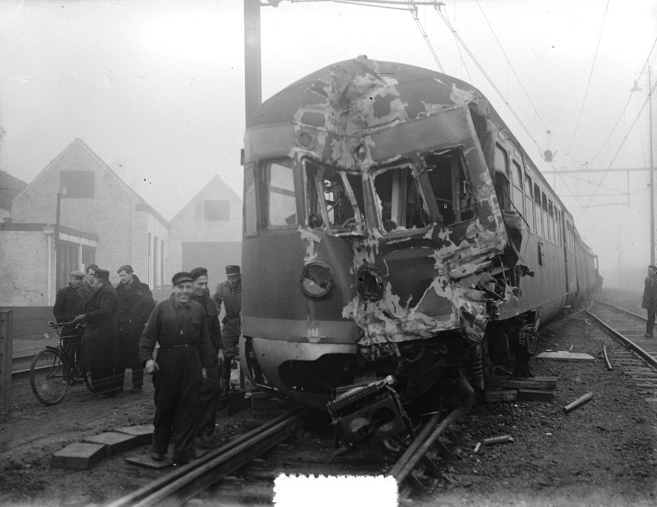 Spoorwegbotsing Breda, Bestanddeelnr 905-4448