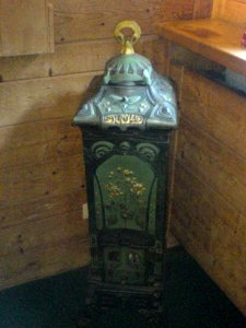 Spitzingsee (Ort) — Alte Wurzhütte (alter Ofen)