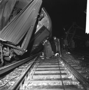 Spoorwegongeluk bij Woerden, overzicht van de ravage, Bestanddeelnr 911-8055