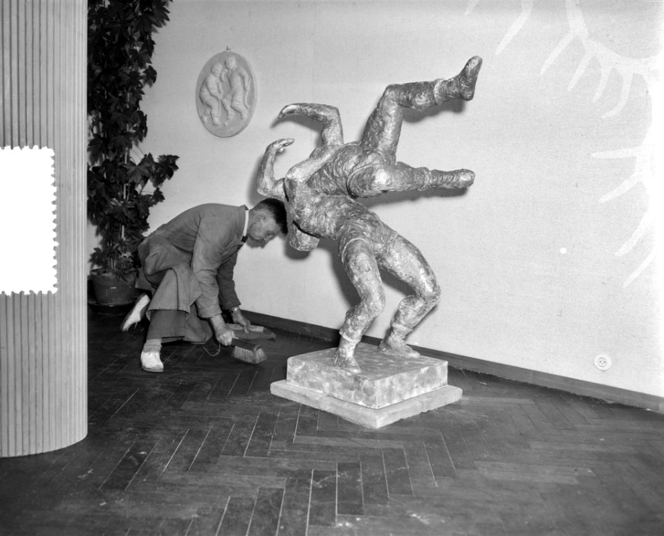 Sportbeeldententoonstelling Stedelijk Museum, Bestanddeelnr 907-8372