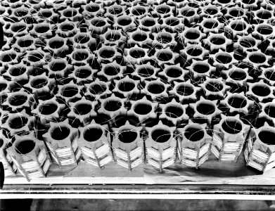 Spoelen in de Leko-fabriek in Utrecht, Bestanddeelnr 252-0466