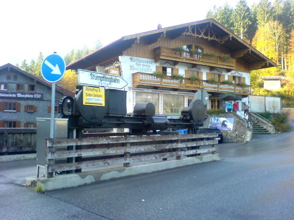 Spitzingsee (Ort) — Brücke über die Rote Valepp mit Wehr