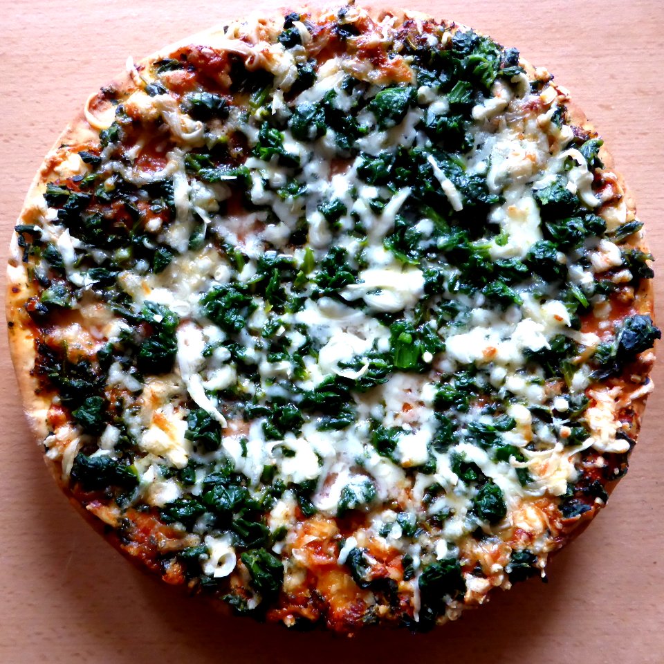 Spinach-pizza