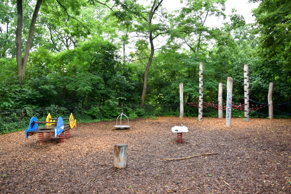 Spielplatz Volkspark Friedrichshain 2v5