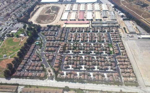 South-Los-Angeles-subdivision-houses-near-Darby-Park-Aerial-view-from-north-August-2014 photo