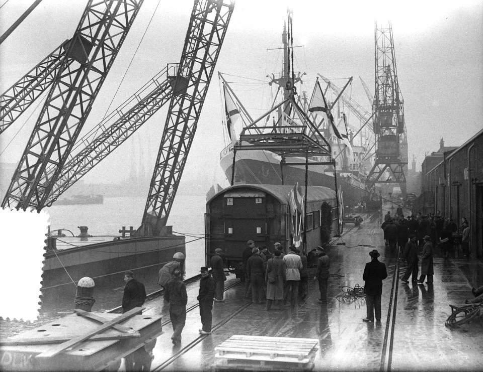 Spoorrijtuig Ss. Sumatra per Nederland naar Indonesie, Bestanddeelnr 906-9631