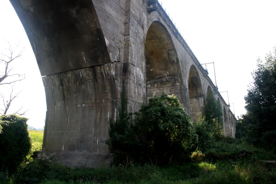 Spoorviaduct voeren1
