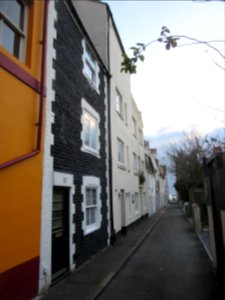 Southward view along Marine Gardens, Brighton (December 2016)