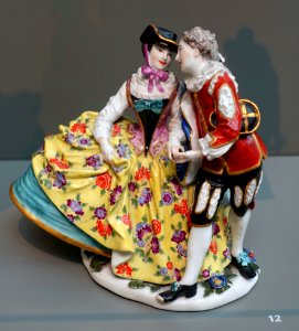 Spanish Lovers, Johann Joachim Kaendler, Meissen Porcelain Factory, c. 1741, hard-paste porcelain - Wadsworth Atheneum - Hartford, CT - DSC05331