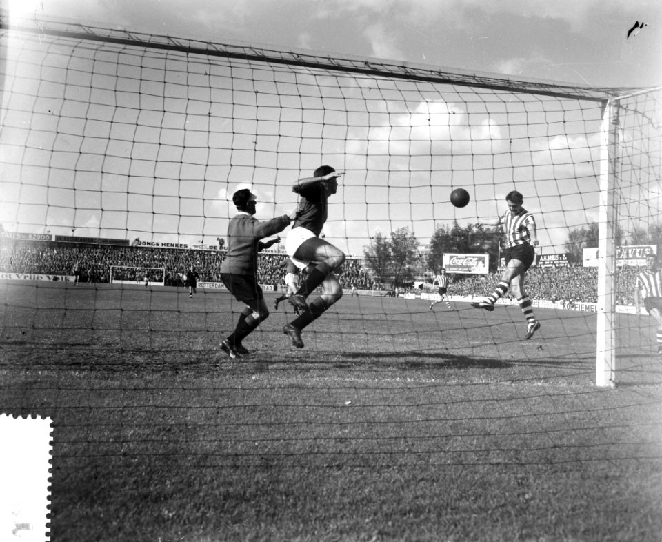 Sparta tegen ADO 2-2. Sparta scoort 2de doelpunt, Bestanddeelnr 912-9953