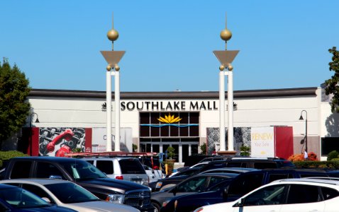 Southlake Mall, Morrow, October 2016
