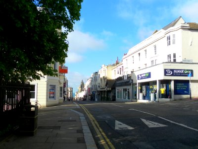 Southward view along Queens Road, Brighton (May 2013) (1)
