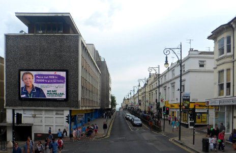 Southward view along Queens Road, Brighton (July 2014)