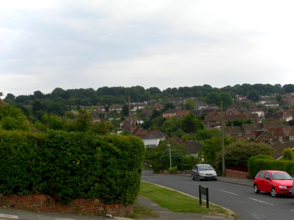 Southward view along Rotherfield Crescent, Hollingbury (August 2013)